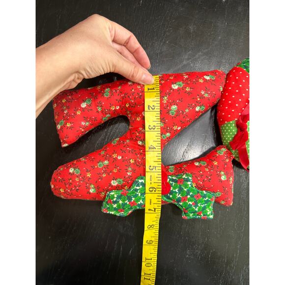 3D quilted pillow letters- NOEL- Christmas cottage core- hanging sign- holly - Picture 5 of 5